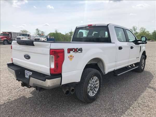 2017 FORD F250 TRUCK PICK-UP CREW CAB for sale in Verona, KY – photo 3
