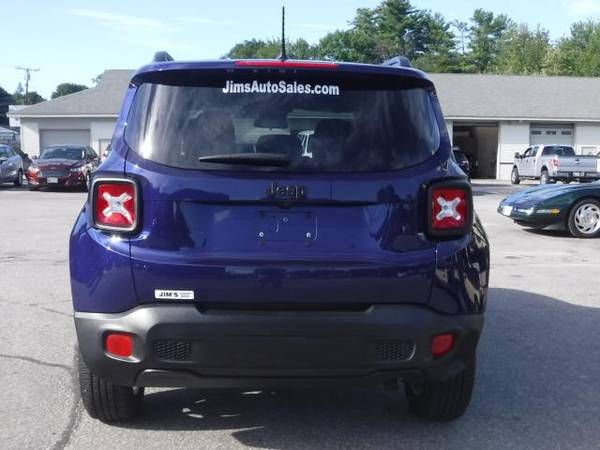 2017 Jeep Renegade Latitude 4x4 - cars & trucks - by dealer -... for sale in Auburn, ME – photo 5