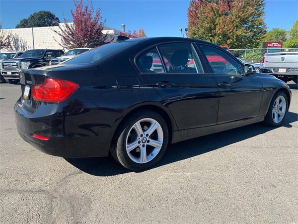 2015 BMW 3 Series 320i 4dr Sedan - cars & trucks - by dealer -... for sale in Albany, OR – photo 5