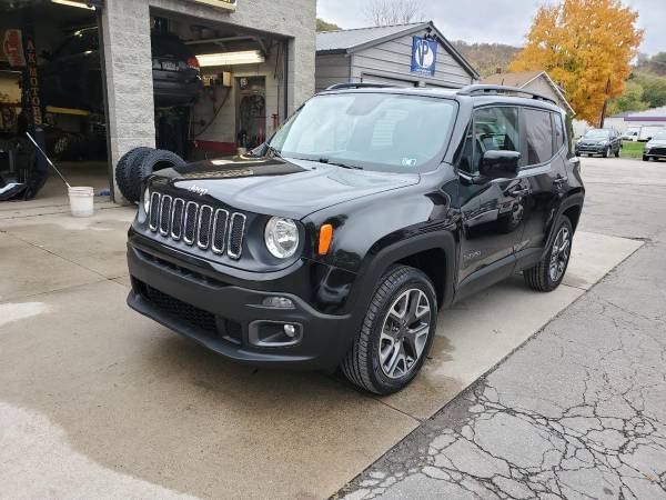 2016 Jeep Renegade Latitude 4x4 4dr SUV EVERYONE IS APPROVED! - cars for sale in Vandergrift, PA – photo 4