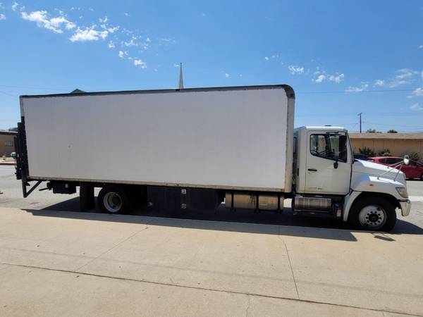 2013 Hino 338 26 FOOT BOX 8FT HIGH WITH LIFTGATE for sale in Other, UT – photo 2