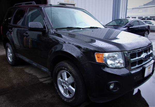 2011 Ford Escape XLT 4x4/Financing.... for sale in Manchester, MA – photo 3