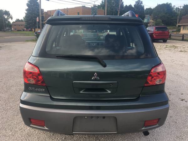 2006 Mitsubishi Outlander LS for sale in Akron, OH – photo 6