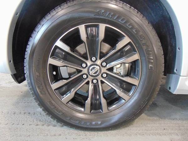 2019 Nissan Armada AWD 4D Sport Utility / SUV Platinum for sale in Cedar Falls, IA – photo 9