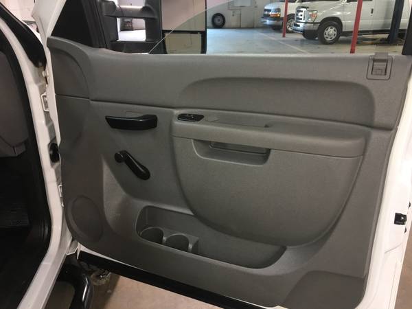 2013 Chevrolet Silverado 2500 HD Regular Cab Service Contractor Pickup for sale in Arlington, TX – photo 15