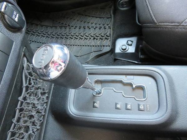 2014 Jeep Wrangler Unlimited Sport Convertible Granite Crystal for sale in Pulaski, VA – photo 18
