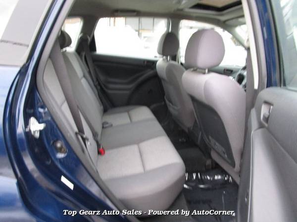 2003 Pontiac Vibe AWD - - by dealer - vehicle for sale in Detroit, MI – photo 17