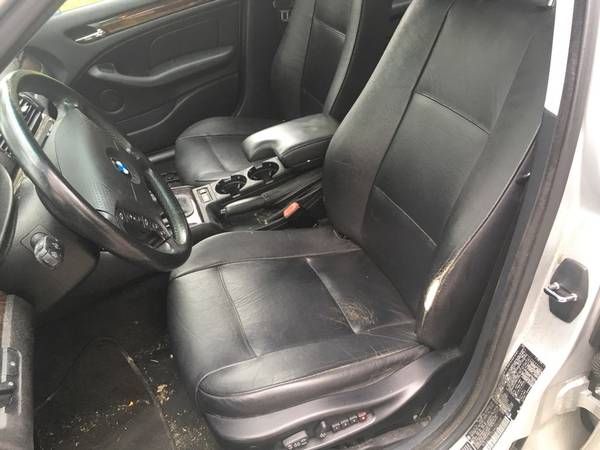 BMW 325 XI 5 speed Manual (Rare) - cars & trucks - by owner -... for sale in Palatine, IL – photo 3