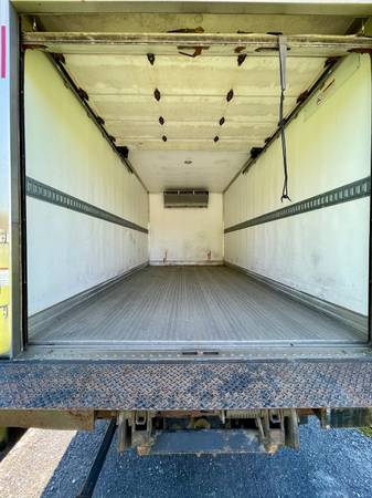 2011 Isuzu NPR Refrigerated Truck for sale in Maryland Line, MD – photo 7