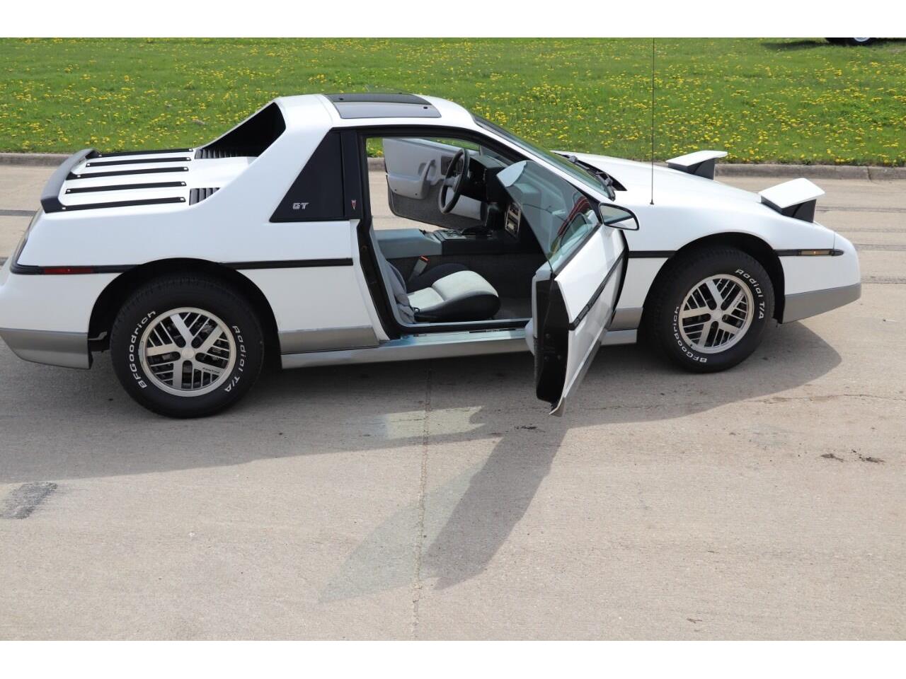 1985 Pontiac Fiero for sale in Clarence, IA – photo 10