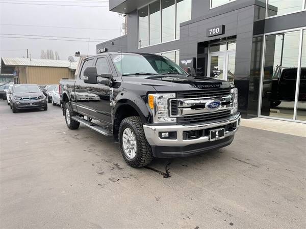 2017 Ford F-250 4x4 4WD F250 Super Duty XLT Truck for sale in Bellingham, WA