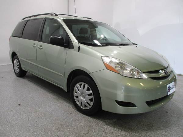 2008 Toyota Sienna 5dr 7-Pass Van LE FWD (Natl) - - by for sale in Wadena, ND – photo 3