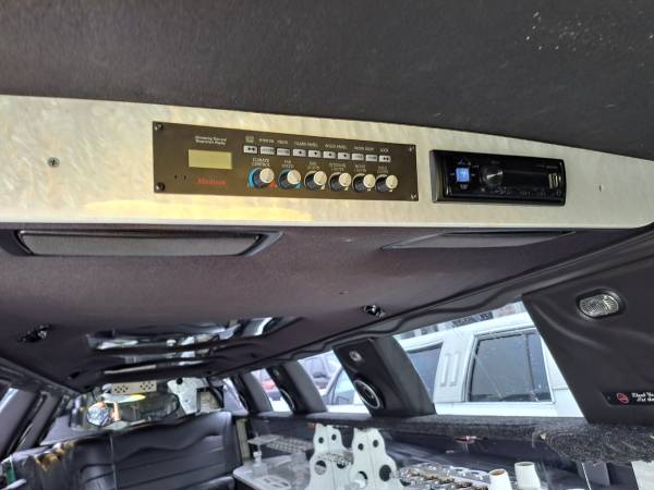 Stretch Limo for 14 for sale in Newark , NJ – photo 3