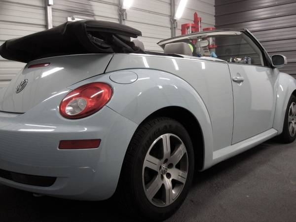 2006 Volkswagen New Beetle Convertible automatic for sale in Austin, TX – photo 11