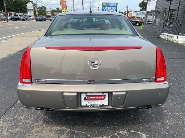 2006 Cadillac DTS Luxury I FWD for sale in Attleboro, MA – photo 8