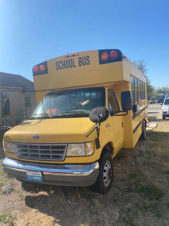 School Bus for sale in Hutchinson, KS – photo 5