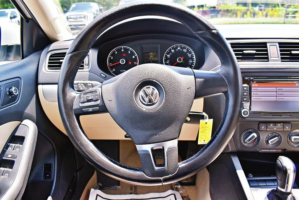 2013 Volkswagen Jetta SE with Conv and Sunroof for sale in Oxford, GA – photo 8