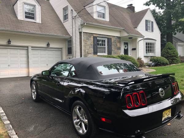 2005 Ford Mustang GT Convertible for sale in Union, NJ – photo 2