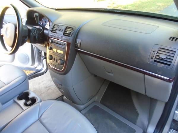 2006 Buick Terraza CXL Braun Entervan conversion, 57K, clean Carfax for sale in Matthews, NC – photo 21
