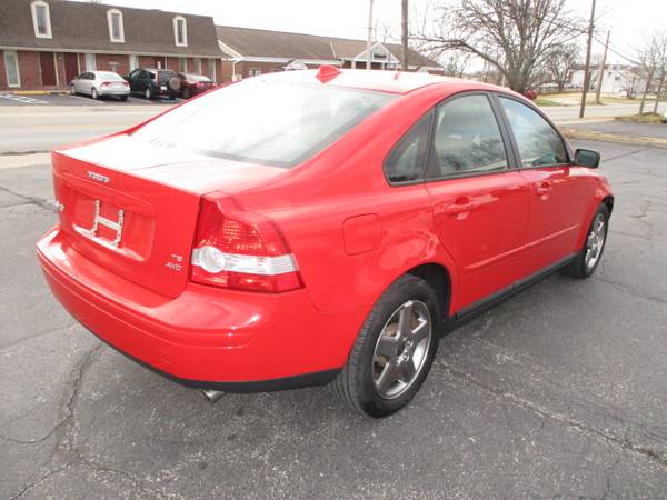 2005 Volvo S40 All Wheel Drive Very nice car inside and out! - cars for sale in Lees Summit, MO – photo 11