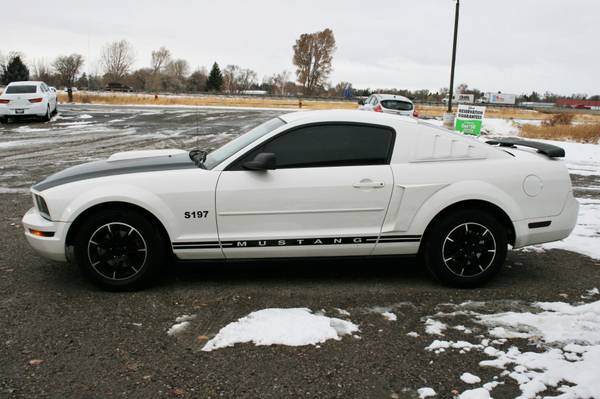 2007 Ford Mustang (loaded leather!) - cars & trucks - by dealer -... for sale in Rigby, ID – photo 6