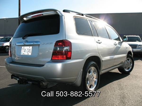 2006 Toyota Highlander Sport 1 Owner 4WD 3rd Row Seat Leather Low... for sale in Milwaukie, OR – photo 8