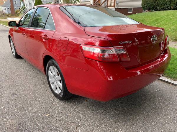 2008 TOYOTA CAMRY XLE 1 OWNER GARAGE KEPT LEATHER 4CYL AUTO SUNROOF for sale in Cranston, RI – photo 3