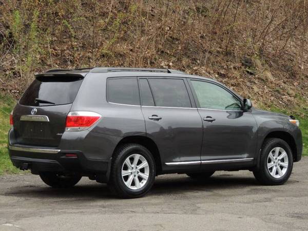 2013 Toyota Highlander Plus Only 94K Miles Back Up PowerGater for sale in binghamton, NY – photo 7