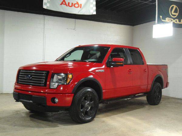 2011 FORD F150 SUPERCREW - FINANCING AVAILABLE-Indoor Showroom! for sale in PARMA, OH – photo 2