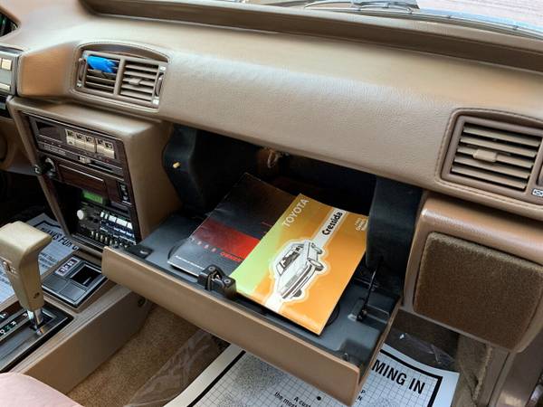 1985 Toyota Cressida 2.8L Inline 6-Cyl Luxury Sedan Mint Condition for sale in Sacramento , CA – photo 19