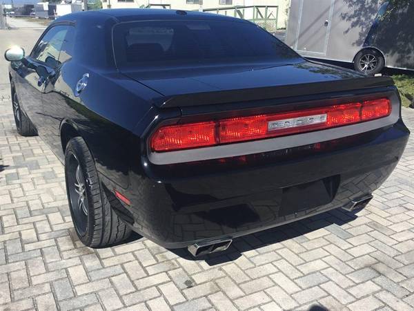 2012 Dodge Challenger R/T - Lowest Miles / Cleanest Cars In FL -... for sale in Fort Myers, FL – photo 3