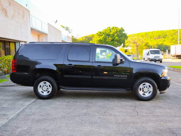 2010 Chevy Suburban K2500 LS 4WD, 3rd Row, V8, Rear AC, Tow Pkg for sale in Pearl City, HI – photo 9