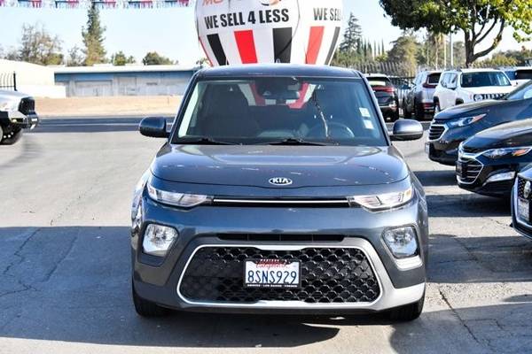 2020 Kia Soul S Hatchback - - by dealer - vehicle for sale in Los Banos, CA – photo 2
