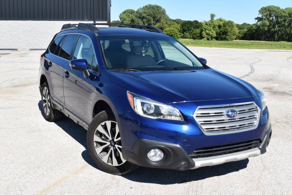 2017 Subaru Outback 2.5I Limited AWD ***33K MILES ONLY*** - cars &... for sale in Omaha, IA