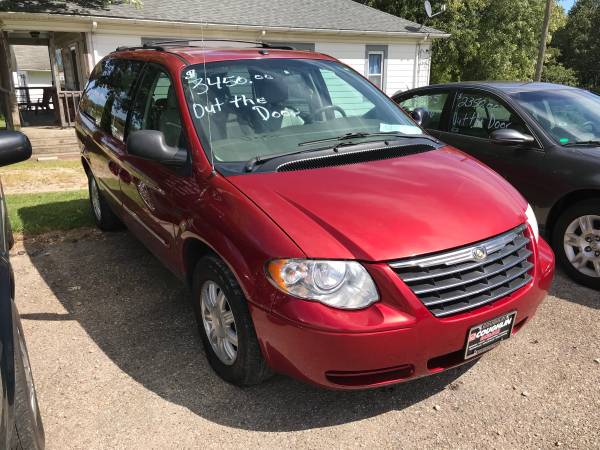 2007 Chrysler Town & Country Special Edition for sale in Zanesville, OH – photo 3