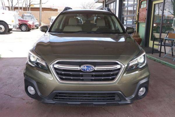 2018 Subaru Outback 2.5i Limited Wagon 4D - cars & trucks - by... for sale in Santa Fe, NM – photo 2