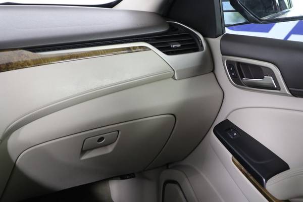 2015 GMC Yukon Denali LOADED 22s 3rd Row Navigation Heated AC Seats for sale in Memphis, TN – photo 18
