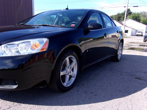 Super Clean 2008 Pontiac G6 0nly 78k V6 Moonroof Excellent Condition for sale in WEBSTER, NY – photo 2