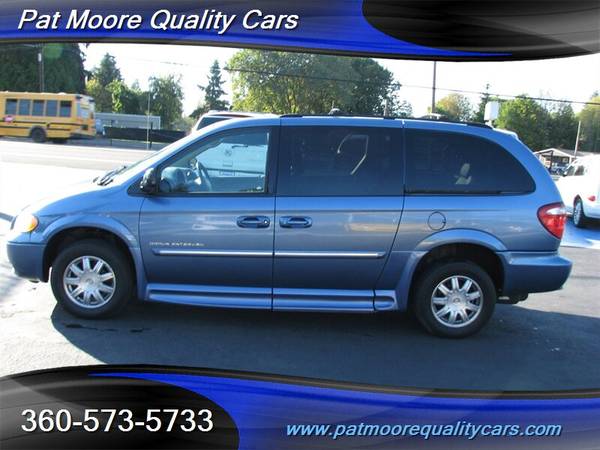 2007 Chrysler Town & Country Braun Wheelchair Van for sale in Vancouver, OR – photo 2