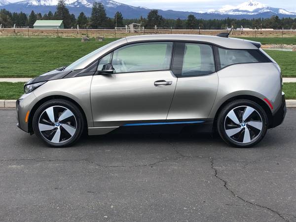2016 BMW I3 GO GREEN GO ELECTRIC - - by dealer for sale in Sisters, OR – photo 17