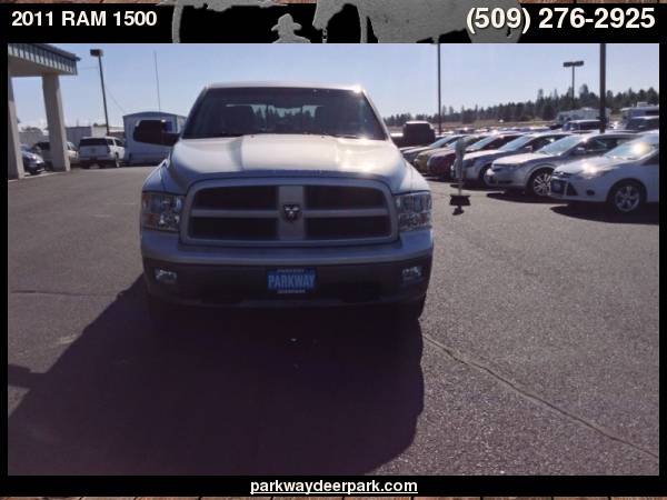 2011 RAM 1500 4WD Crew Cab 140.5 for sale in Deer Park, WA – photo 8