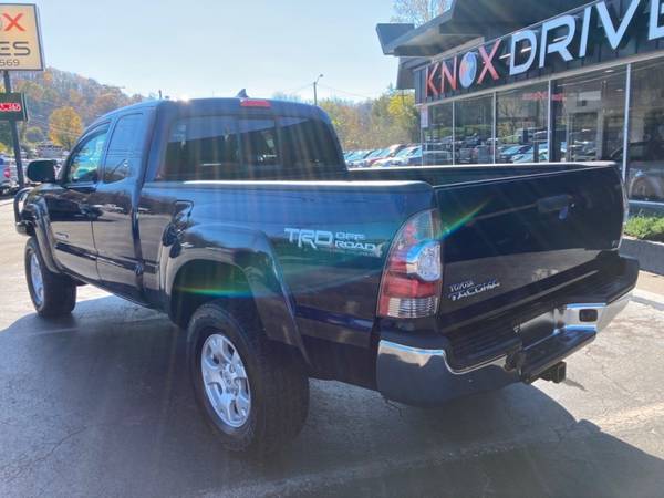 2012 Toyota Tacoma 4WD Access Cab V6 Low Miles Text Offers Text Off... for sale in Knoxville, TN – photo 2