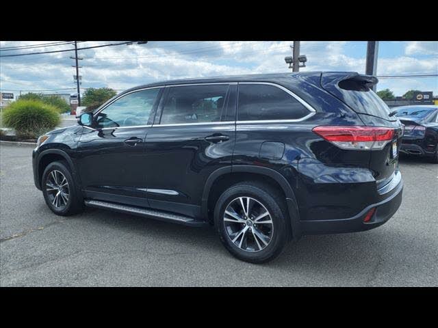 2019 Toyota Highlander LE Plus AWD for sale in Other, NJ – photo 3