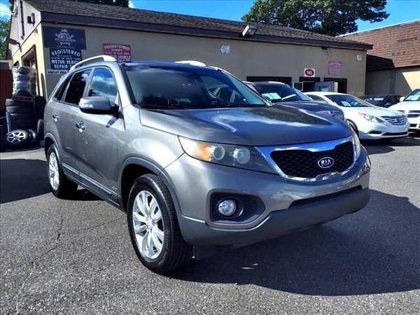 2011 Kia Sorento EX V6 4WD - - by dealer - vehicle for sale in Other, NY