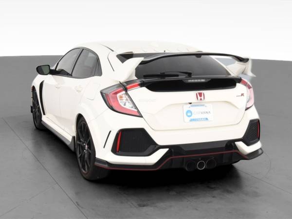 2018 Honda Civic Type R Touring Hatchback Sedan 4D sedan White - -... for sale in Montebello, CA – photo 8