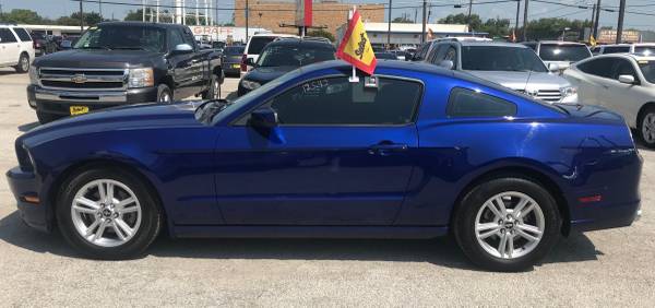 SELLING A 2013 FORD MUSTANG, CALL AMADOR JR @ FOR INFO for sale in Grand Prairie, TX – photo 6