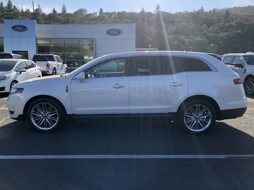 2019 Lincoln MKT AWD for sale in Ashland, OR – photo 2