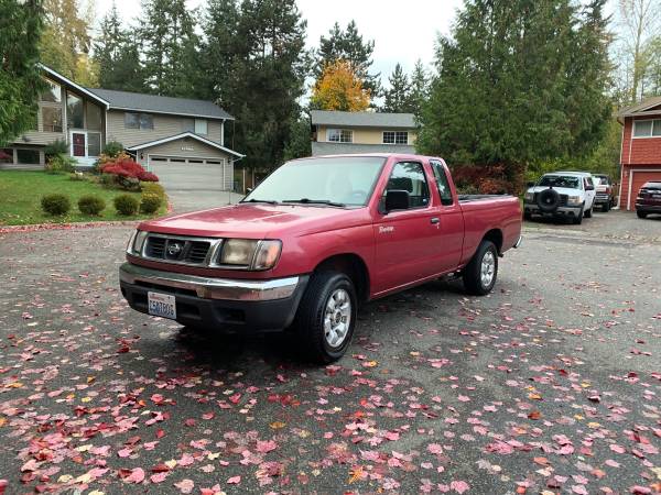 1999 Nissan Frontier King Cab - 5 Speed - Runs/Looks Awesome for sale in Seattle, WA