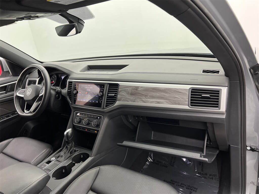 2021 Volkswagen Atlas Cross Sport V6 SE FWD with Technology for sale in Des Plaines, IL – photo 50