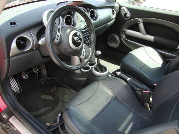 2004 MINI Cooper S 2dr Supercharged Hatchback 166110 Miles - cars & for sale in Merrill, WI – photo 9